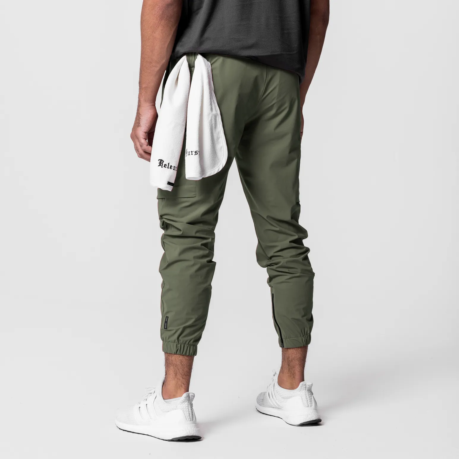 0656. Tetra-Lite™ Standard Zip Jogger - Olive