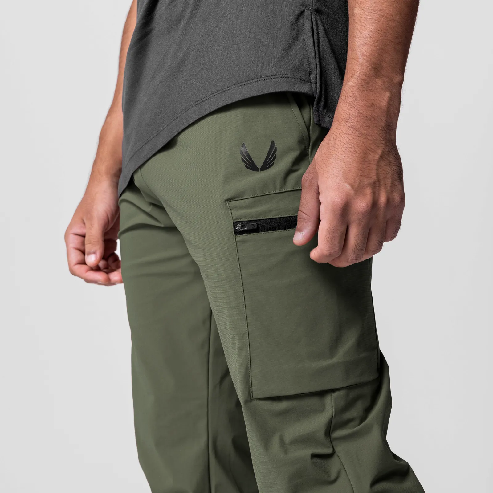 0656. Tetra-Lite™ Standard Zip Jogger - Olive