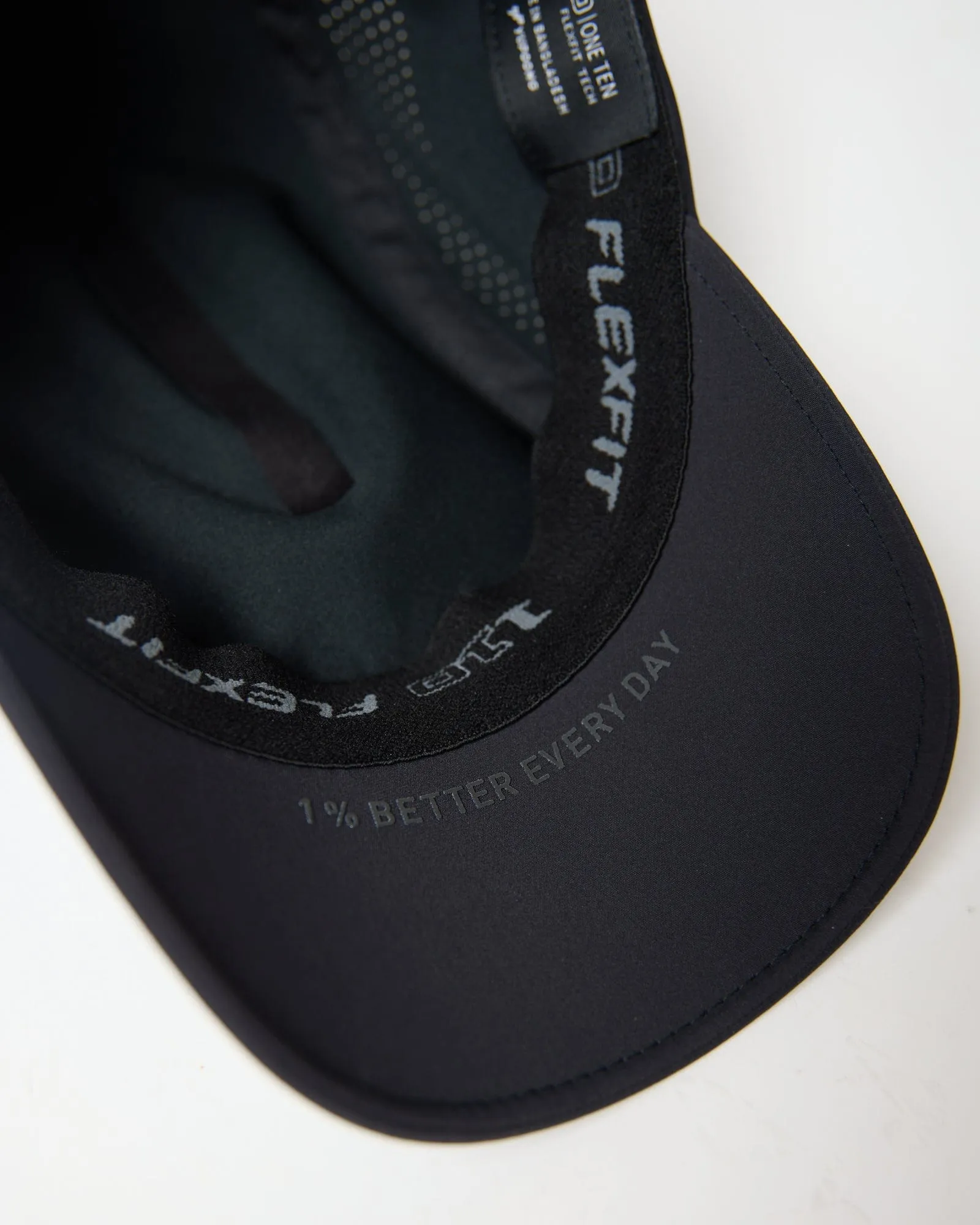 Hybrid Performance Hat - Black