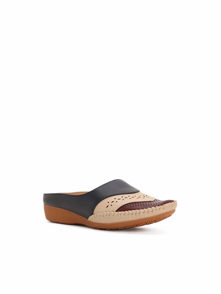 R-1072-A Flat Moccasins