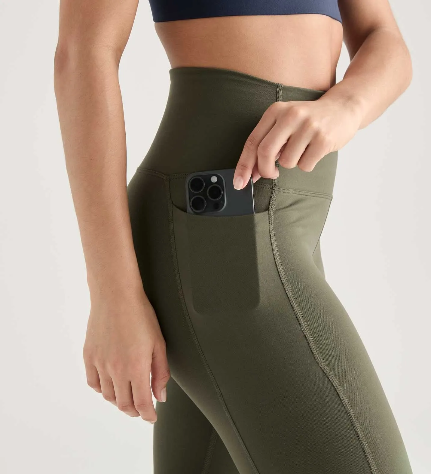 Women's High-Rise Matte Pocket Tight 25"